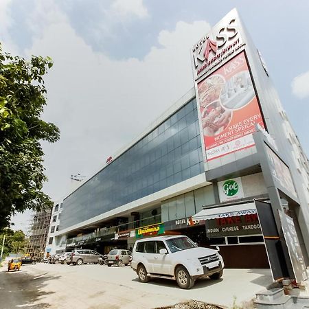 Palette - Hotel Kass Khapri Bagian luar foto