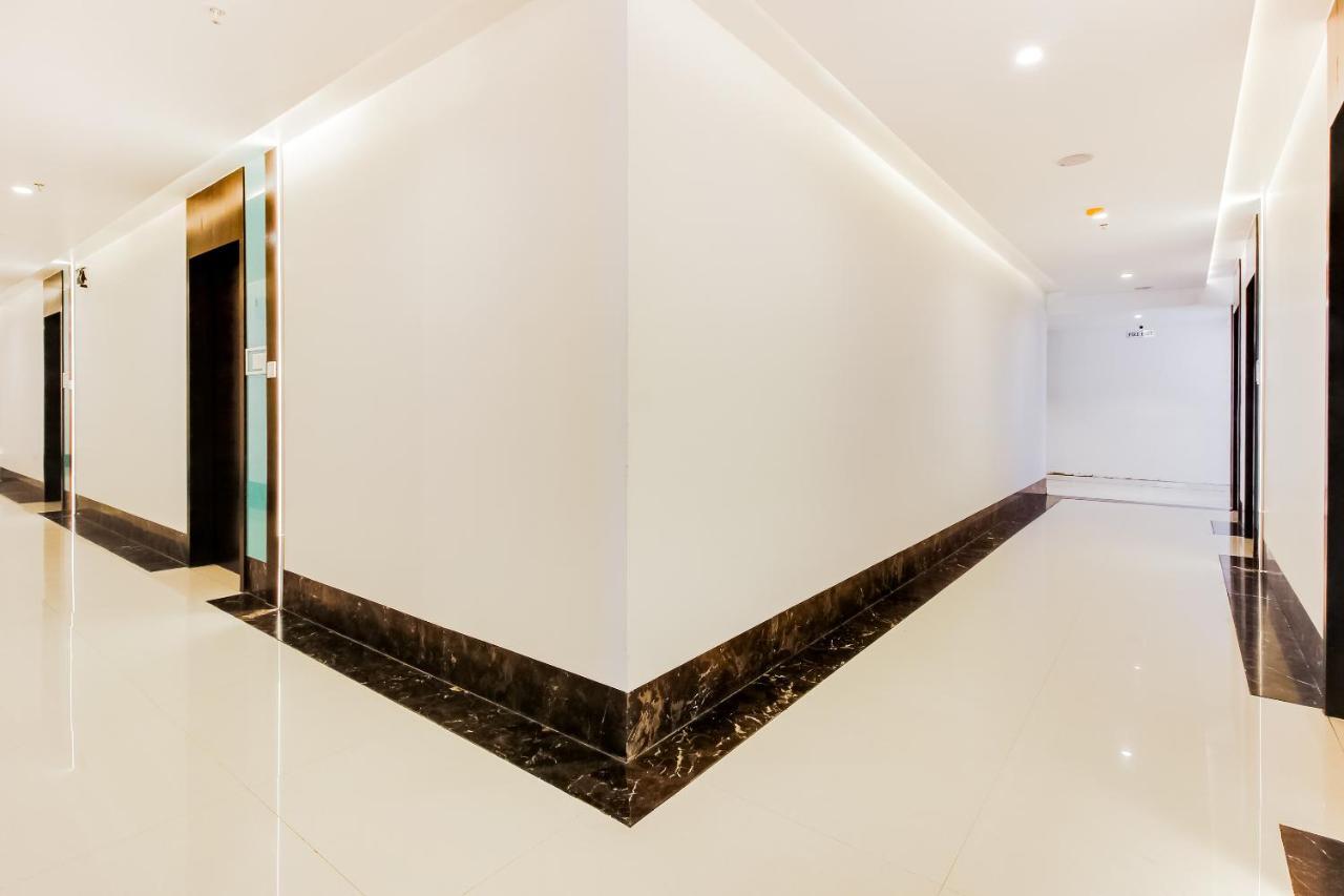 Palette - Hotel Kass Khapri Bagian luar foto