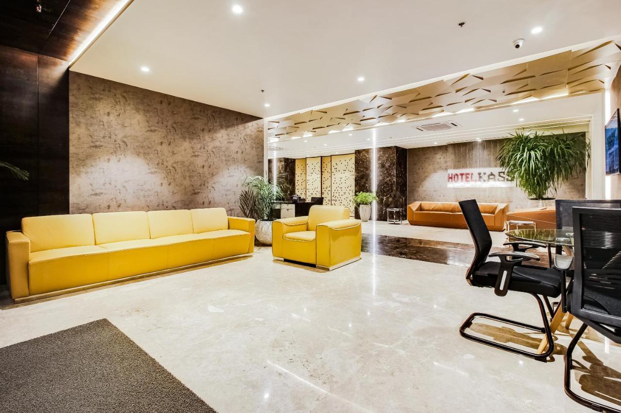 Palette - Hotel Kass Khapri Bagian luar foto