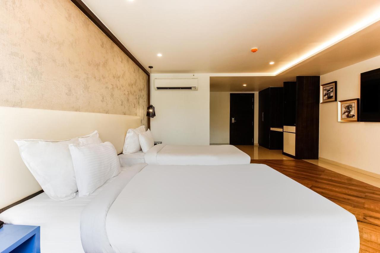 Palette - Hotel Kass Khapri Bagian luar foto